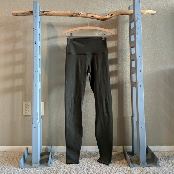 lululemon athletica Pants - 💚💚Excellent condition Lulu Lemon Leggings